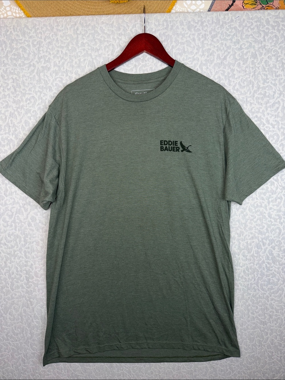 Eddie Bauer Green Short Sleeve Crewneck Tee NEW Outdoor Outfitters T-shirt Sz. L